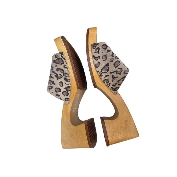 The Leather Collection Leopard Clogs | Size: 8 - Picture 6 of 11